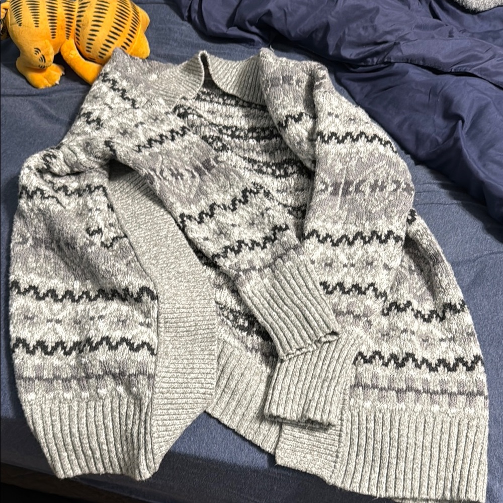 Cozy Gray Patterned Cardigan mossimo